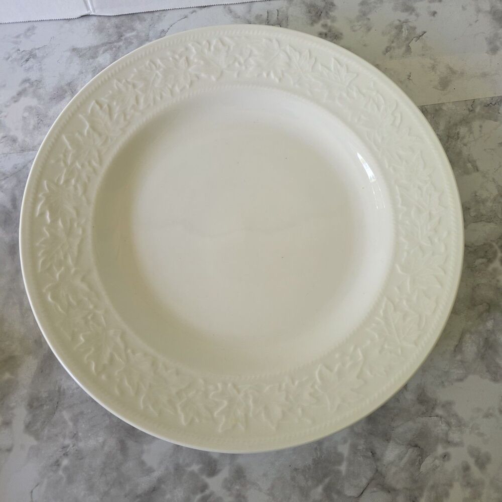 Martha Stuart  collection White Dinner Plate 11 1/4"